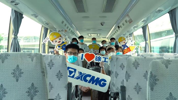 萌新来袭！新凯发k8一触即发人开始上线！#青春凯发k8一触即发 热爱105°C的你