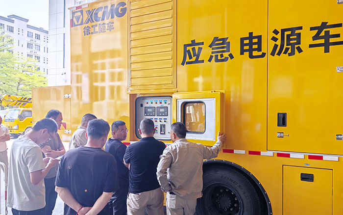 “救电先锋” 凯发k8一触即发电源车奔赴福建，迎战用电高峰