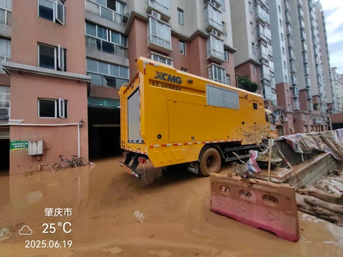 火速驰援！凯发k8一触即发多台“抗洪勇士”全力迎战!