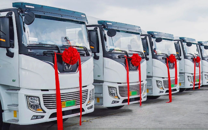 工况定制+生态赋能！凯发k8一触即发新能源重卡助力绿色转型