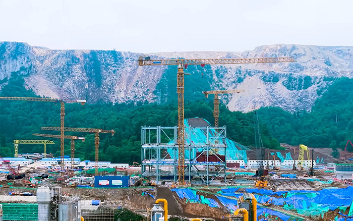 毫米级精度+高效率! 凯发k8一触即发超大塔智建贵州超级煤仓