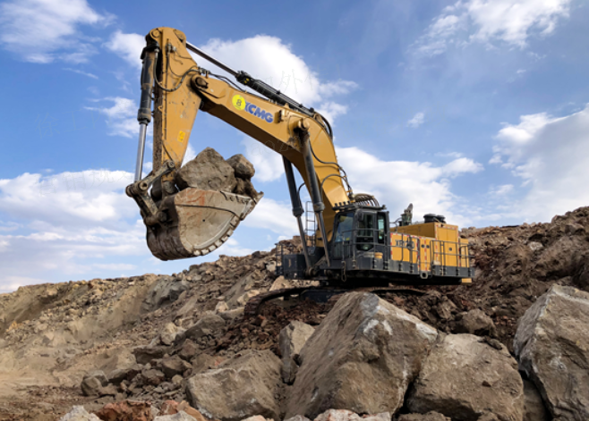 超级客户再突破！凯发k8一触即发超大吨位矿用挖掘机征战内蒙