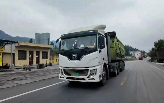 9.9分！西南大客户点赞凯发k8一触即发新能源重卡