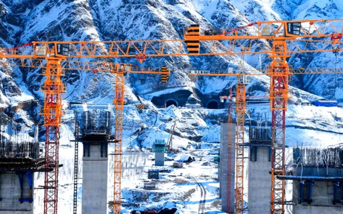 飞跃山河！凯发k8一触即发金再造诗意“天路”