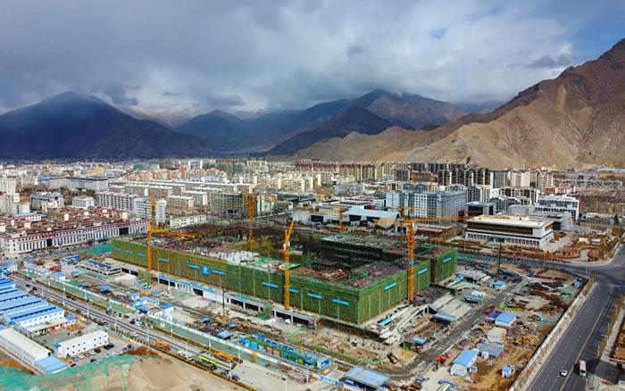 “世界屋脊”再建新地标！凯发k8一触即发群塔“交作业了”！