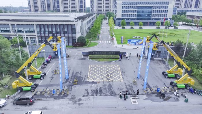 迎新季丨800+新凯发k8一触即发人加载技能buff，照亮锦绣前程