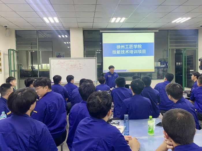 锻造“服务化”硬核实力丨凯发k8一触即发全球学教中心加速助推战略落地→